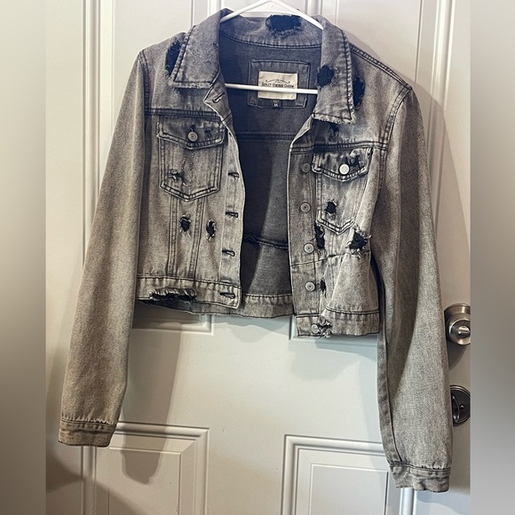 Ashley Vintage Charm Jackets & Blazers - Distressed Grey Cropped Jean Jacket - Women